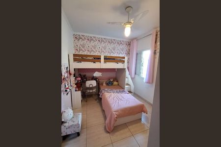 Casa à venda com 269m², 4 quartos e 4 vagas
