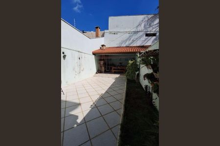 Casa à venda com 269m², 4 quartos e 4 vagas