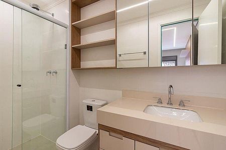 Apartamento para alugar com 1 quarto, 51m² em Alphaville Industrial, Barueri