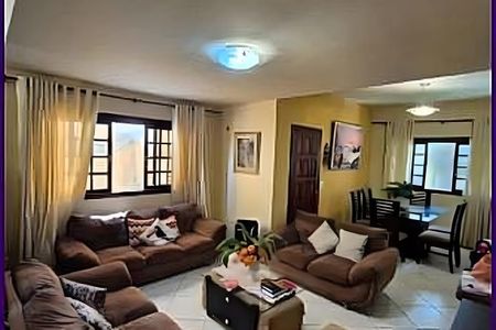 Casa à venda com 3 quartos, 149m² em Piratininga, Niterói