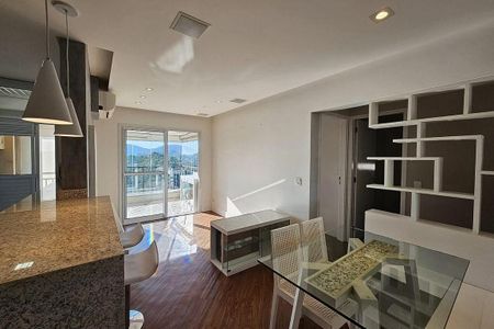 Apartamento para alugar com 2 quartos, 69m² em Empresarial 18 do Forte, Barueri