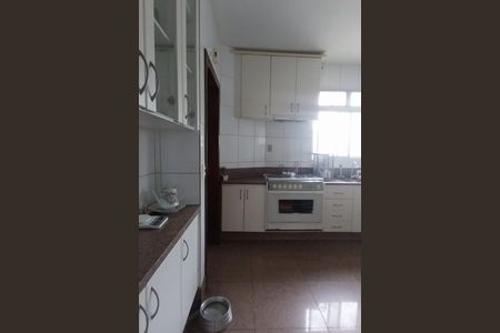 Apartamento à venda com 250m², 4 quartos e 3 vagas