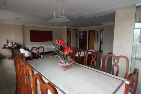 Apartamento à venda com 250m², 4 quartos e 3 vagas