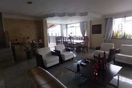 Apartamento à venda com 250m², 4 quartos e 3 vagas