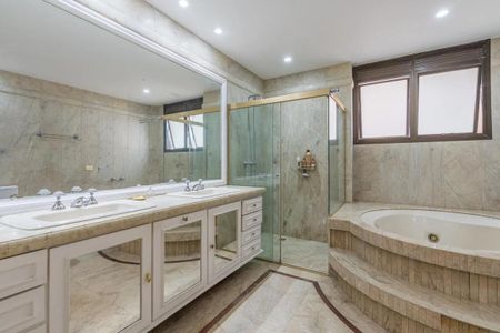 Apartamento à venda com 409m², 4 quartos e 5 vagas