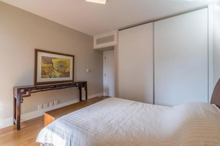 Apartamento à venda com 409m², 4 quartos e 5 vagas