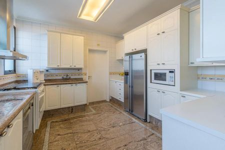 Apartamento à venda com 409m², 4 quartos e 5 vagas