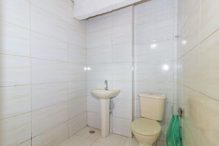 Banheiro de casa para alugar com 1 quarto, 200m² em Vila Joao Batista, São Paulo