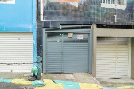 Casa para alugar com 200m², 1 quarto e 1 vaga Casa para alugar com 200m², 1 quarto e 1 vagaFachada