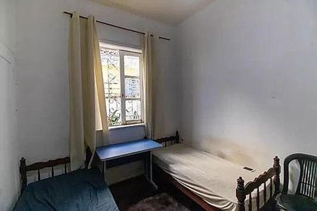 Casa à venda com 4 quartos, 250m² em Ingá, Niterói