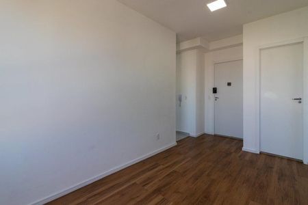 Apartamento para alugar com 1 quarto, 43m² em Jardim Tupanci, Barueri