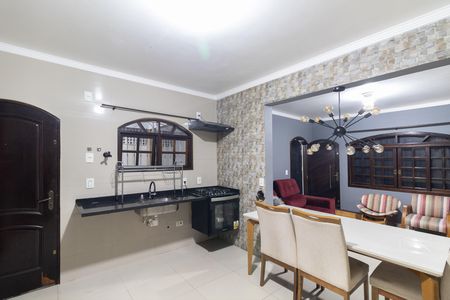 Casa para alugar com 80m², 2 quartos e 1 vaga Casa para alugar com 80m², 2 quartos e 1 vagaCozinha
