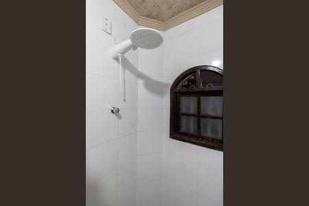 Casa para alugar com 80m², 2 quartos e 1 vaga Casa para alugar com 80m², 2 quartos e 1 vagaBanheiro