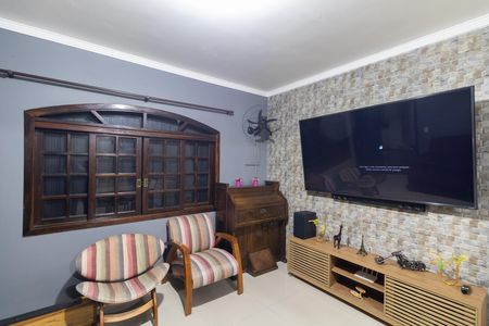Sala de casa para alugar com 2 quartos, 80m² em Vila Sao Francisco, São Paulo