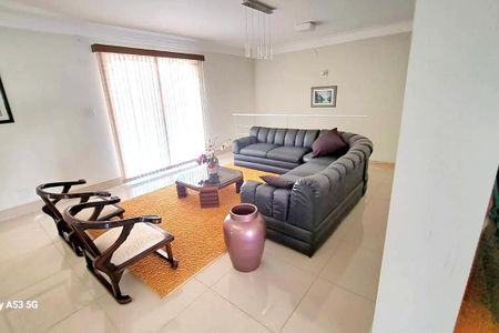 Casa para alugar com 800m², 4 quartos e 5 vagas