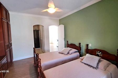 Casa para alugar com 800m², 4 quartos e 5 vagas