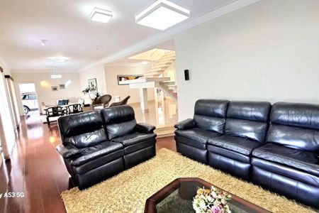 Casa para alugar com 800m², 4 quartos e 5 vagas