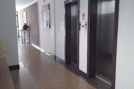Apartamento à venda com 98m², 2 quartos e 1 vaga