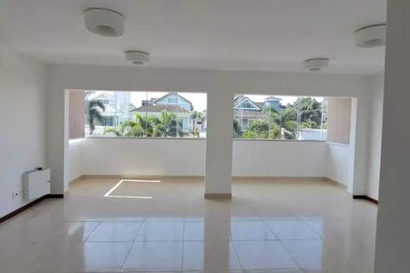 Casa à venda com 4 quartos, 312m² em Recreio dos Bandeirantes, Rio de Janeiro