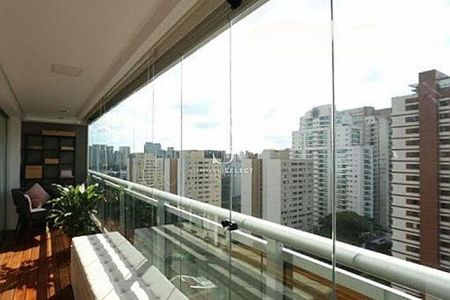 Apartamento à venda com 1 quarto, 54m² em Santo Amaro, São Paulo