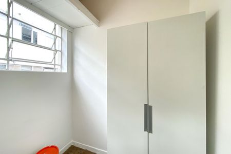 Apartamento à venda com 84m², 3 quartos e 1 vaga Apartamento à venda com 84m², 3 quartos e 1 vagaQuarto de Serviço
