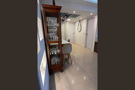 Apartamento à venda com 165m², 3 quartos e 2 vagas