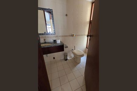 Casa de condomínio à venda com 373m², 4 quartos e 4 vagas