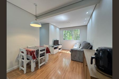 Foto 01 de apartamento para alugar com 2 quartos, 43m² em Jardim Helga, São Paulo