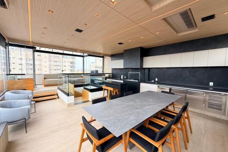 Apartamento à venda com 325m², 4 quartos e 6 vagas