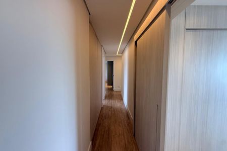 Apartamento à venda com 325m², 4 quartos e 6 vagas