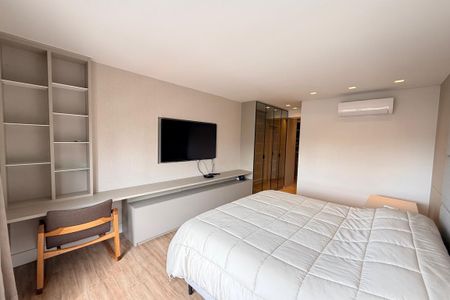 Apartamento à venda com 325m², 4 quartos e 6 vagas