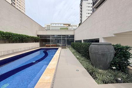 Apartamento à venda com 325m², 4 quartos e 6 vagas