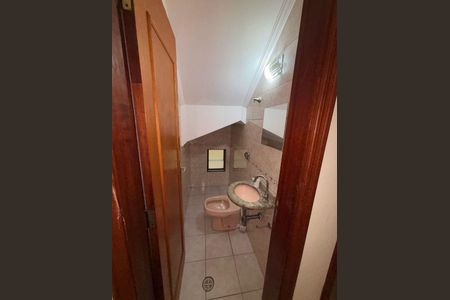 Casa para alugar com 200m², 3 quartos e 6 vagas
