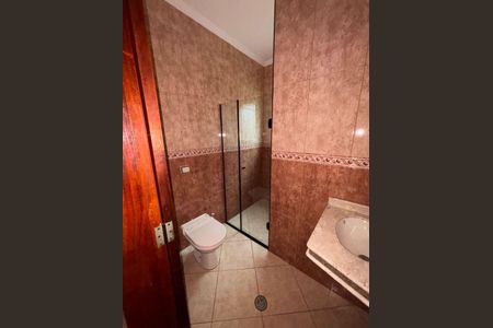 Casa para alugar com 200m², 3 quartos e 6 vagas