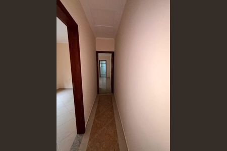 Casa para alugar com 200m², 3 quartos e 6 vagas