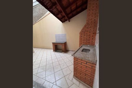 Casa para alugar com 200m², 3 quartos e 6 vagas