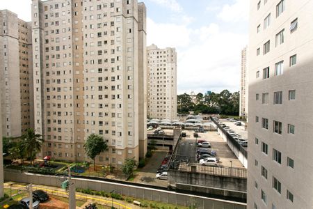 Vista do Quarto 1 de apartamento para alugar com 2 quartos, 43m² em Jardim America da Penha, São Paulo