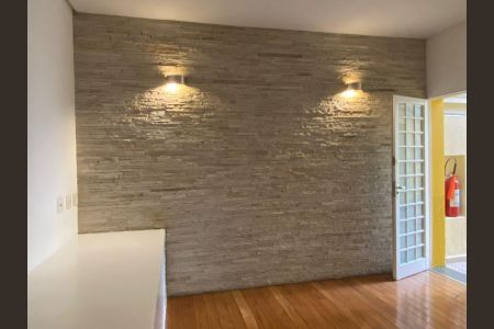 Sala de casa à venda com 4 quartos, 150m² em Lapa, São Paulo