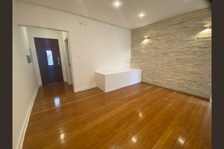 Sala de casa à venda com 4 quartos, 150m² em Lapa, São Paulo