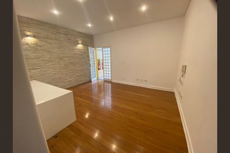 Sala de casa à venda com 4 quartos, 150m² em Lapa, São Paulo