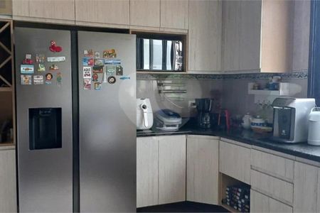 Casa à venda com 130m², 3 quartos e 2 vagas