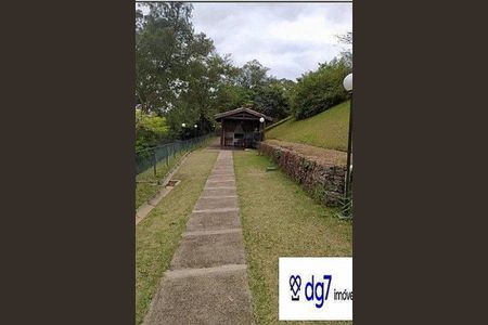Casa à venda com 300m², 4 quartos e sem vaga