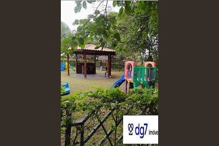 Casa à venda com 300m², 4 quartos e sem vaga
