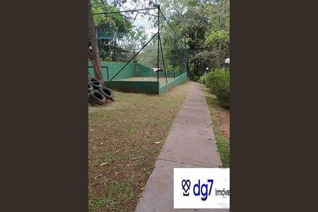 Casa à venda com 300m², 4 quartos e sem vaga