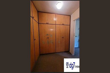 Casa à venda com 300m², 4 quartos e sem vaga