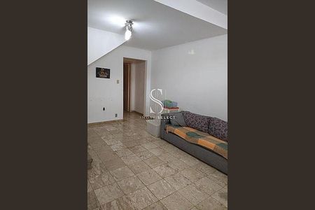 Casa à venda com 3 quartos, 120m² em Jardim Aeroporto, São Paulo