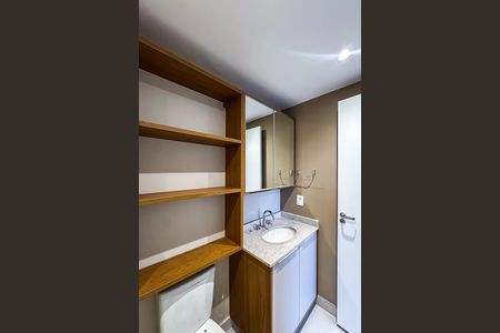 Studio para alugar com 29m², 1 quarto e sem vaga Studio para alugar com 29m², 1 quarto e sem vagaBanheiro da Suíte