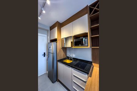 Studio para alugar com 29m², 1 quarto e sem vaga Studio para alugar com 29m², 1 quarto e sem vagaCozinha e Área de Serviço