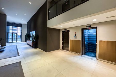 Studio para alugar com 29m², 1 quarto e sem vaga Studio para alugar com 29m², 1 quarto e sem vagaHall de entrada