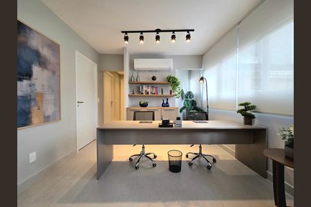 Escritório de apartamento para alugar com 3 quartos, 122m² em Itaim Bibi, São Paulo